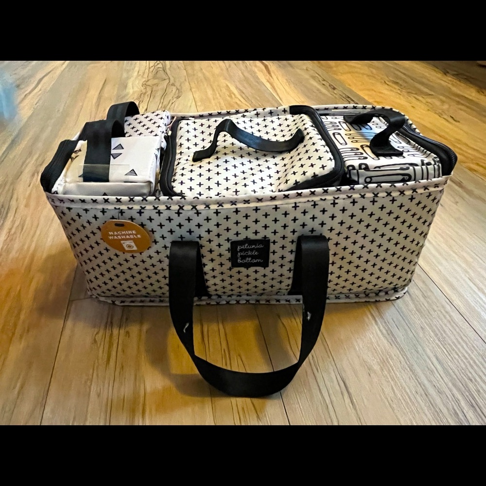 Intermix System Deluxe Kit - Petunia Pickle Bottom